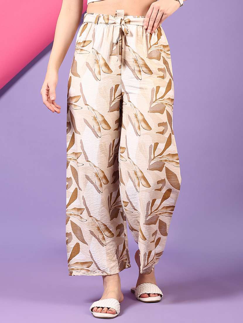 women printed mid rise wide leg trouser