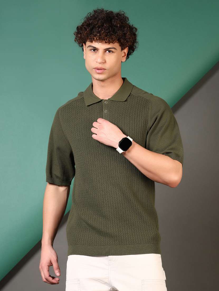 men textured short sleeves polo t-shirt