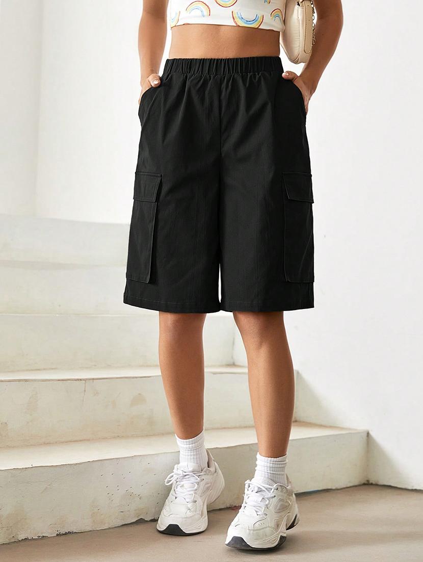 women solid high rise cargo shorts - 21706246 -  Zoom Image - 0