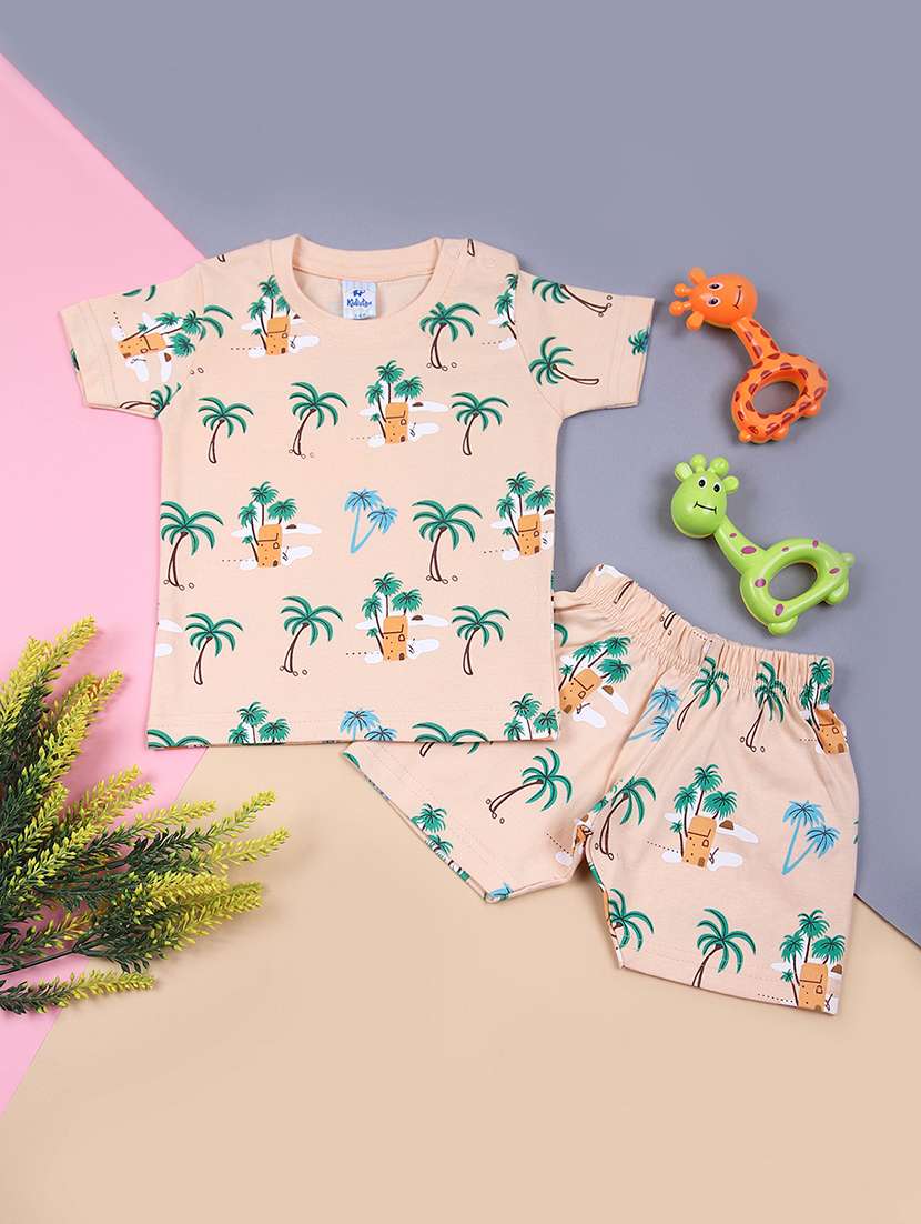 kids printed t-shirt & shorts set 