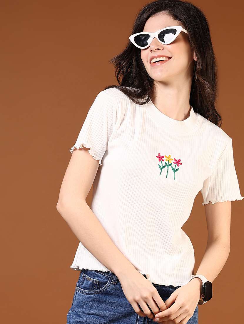 women plain short sleeves regular t-shirt - 21707398 -  Standard Image - 2