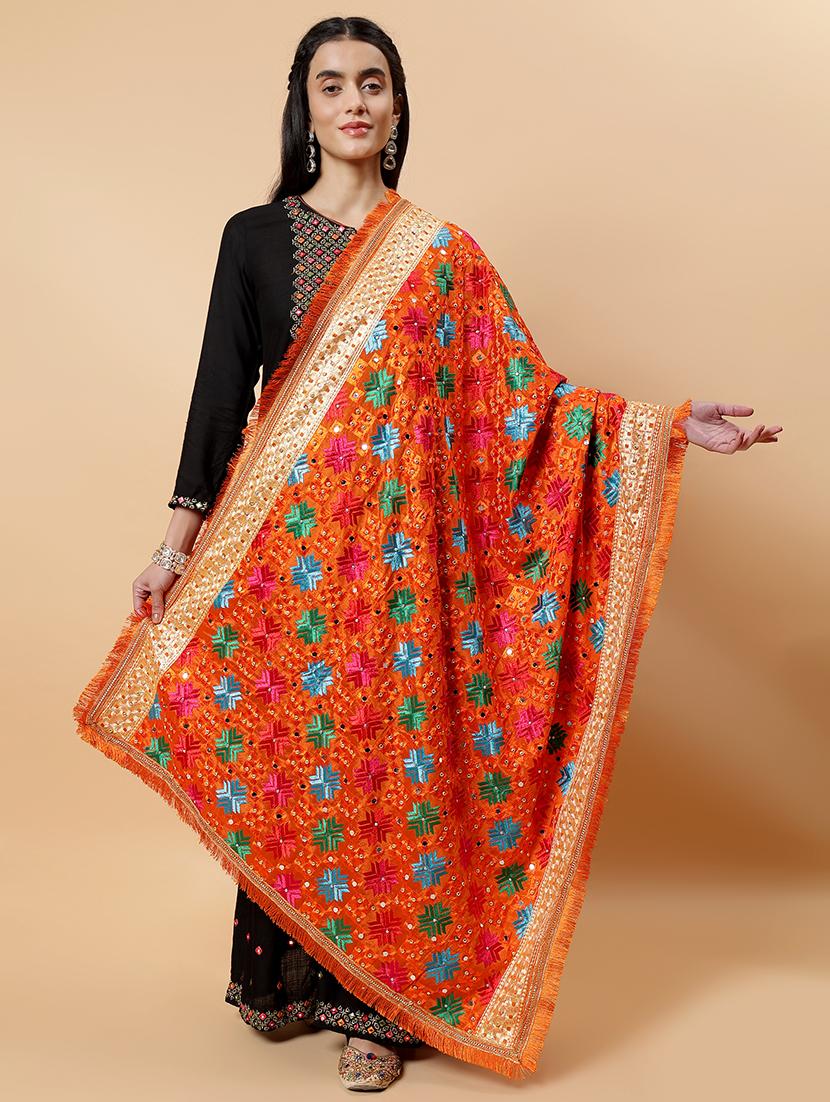 women phulkari dupatta with mirror work - 21707686 -  Zoom Image - 0