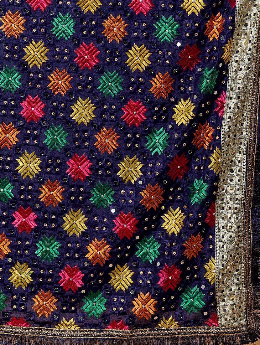 women phulkari dupatta with mirror work - 21707687 - Standard Image - 7