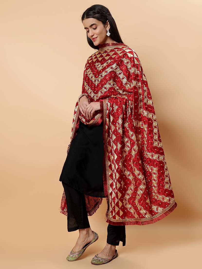 women phulkari dupatta with mirror work - 21707693 - Standard Image - 2