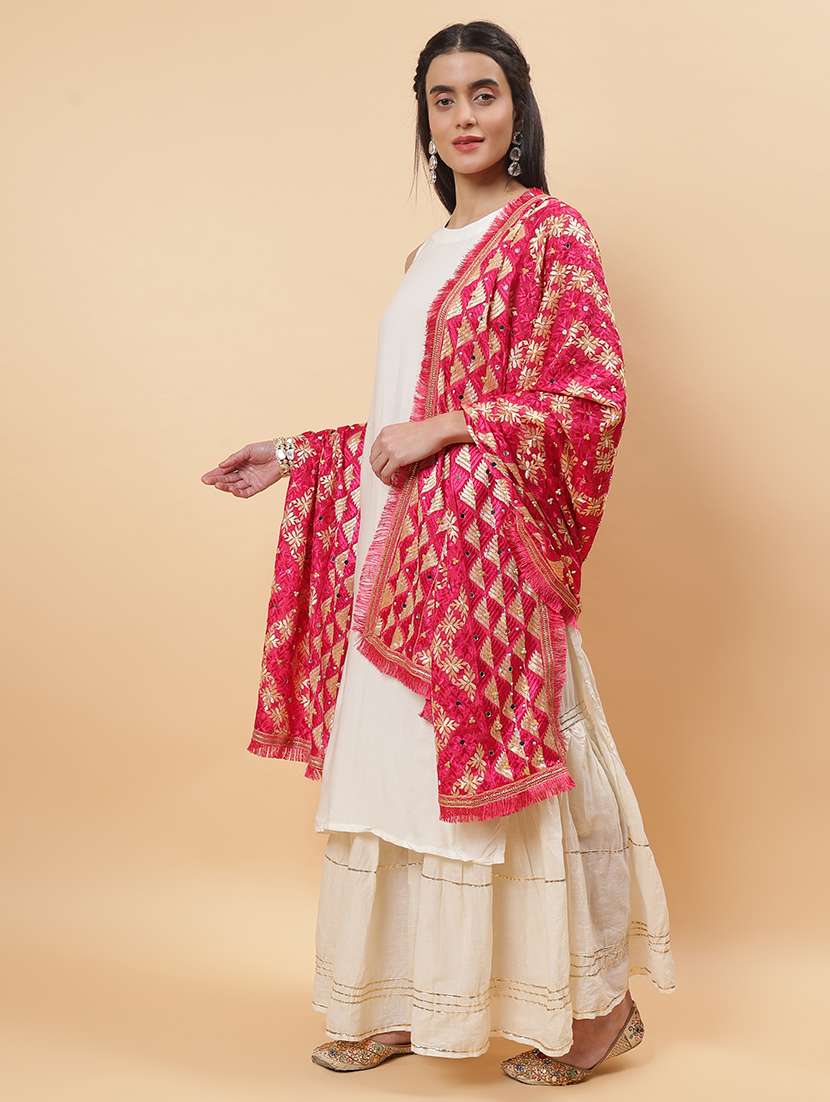 women phulkari dupatta with mirror work - 21707694 -  Standard Image - 2