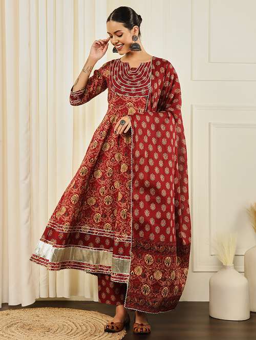 women floral kurta pant set with dupatta - 21708795 - Standard Image - 0