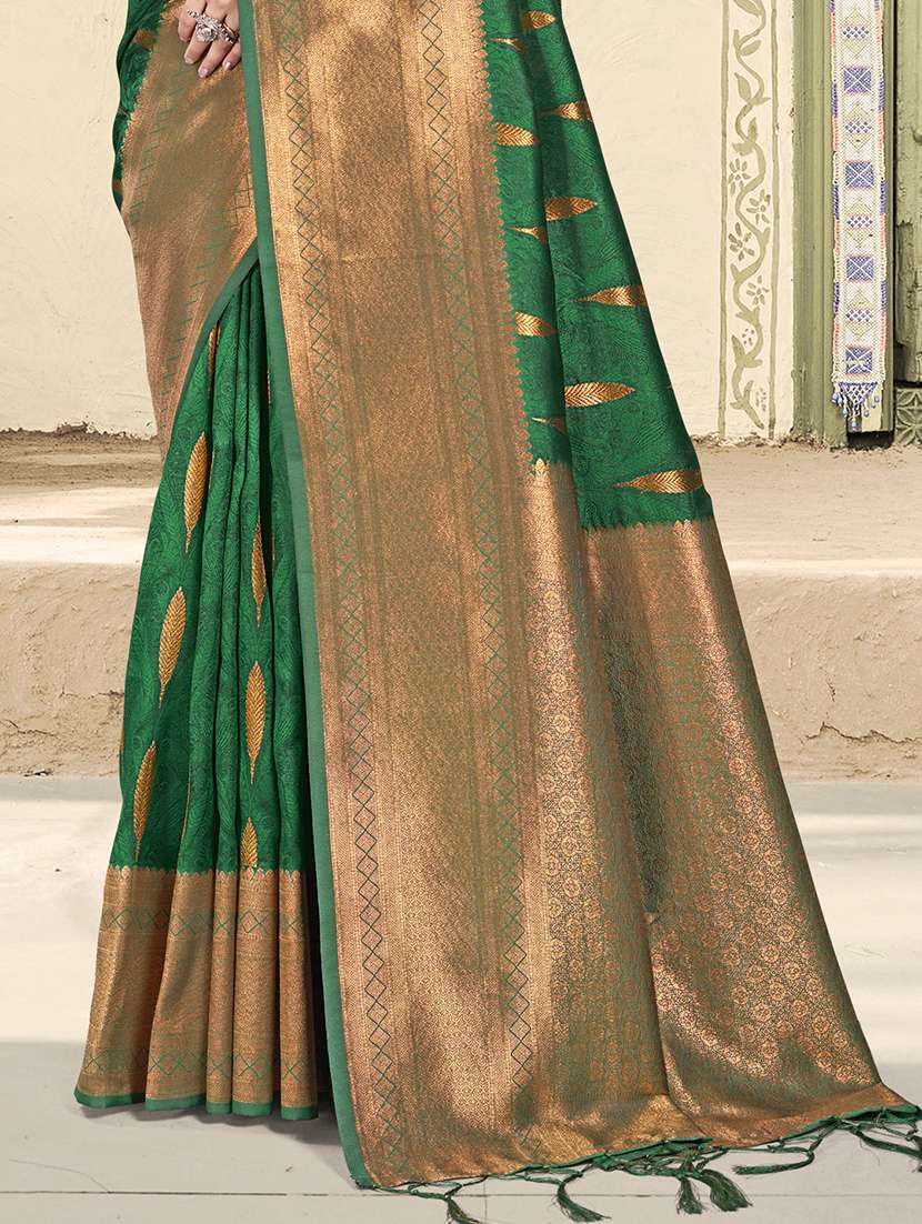 women self design banarasi saree with blouse - 21708831 -  Standard Image - 2