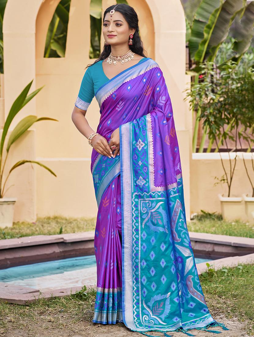 women self design bordered saree with blouse - 21708914 - Zoom Image - 0