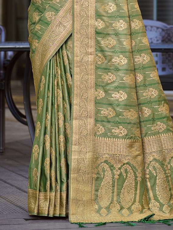 women self design banarasi saree with blouse - 21709016 -  Standard Image - 2