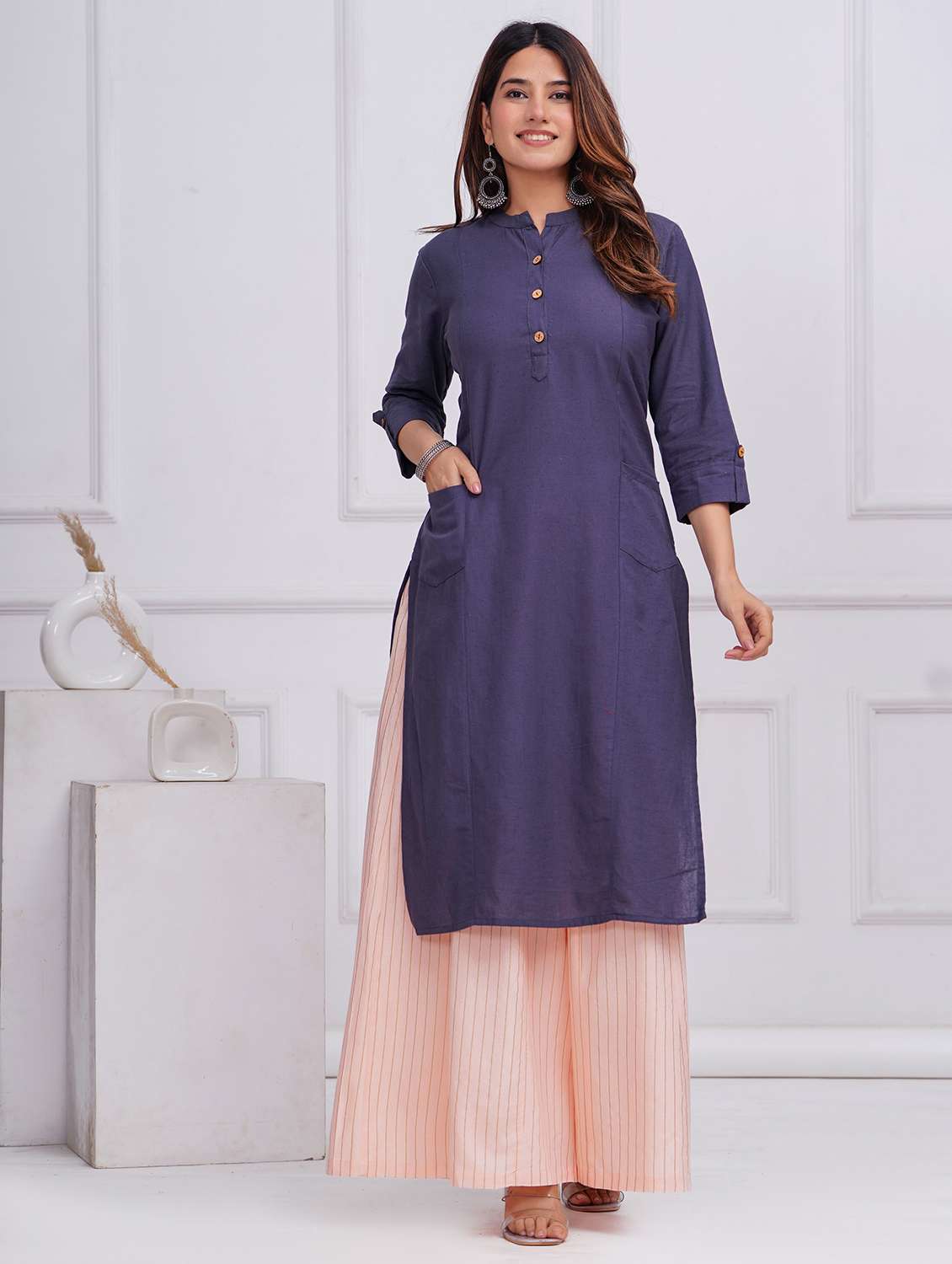 women solid three quarter sleeve straight kurta