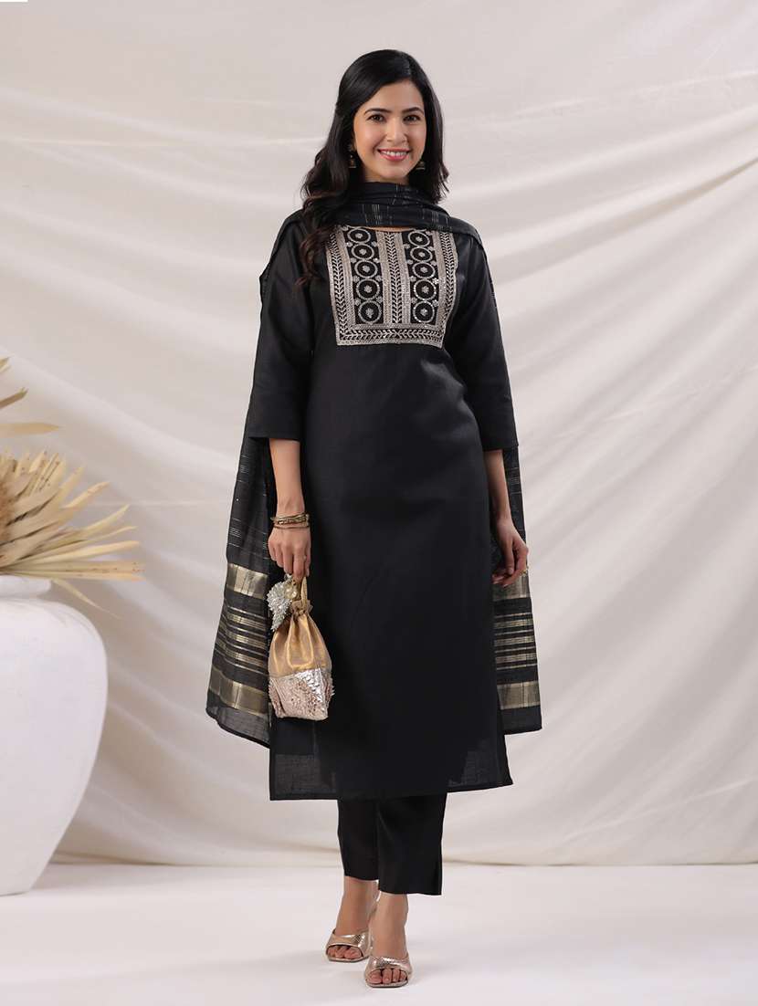 women three quarter sleeve kurta pant with dupatta set - 21709487 - Standard Image - 2