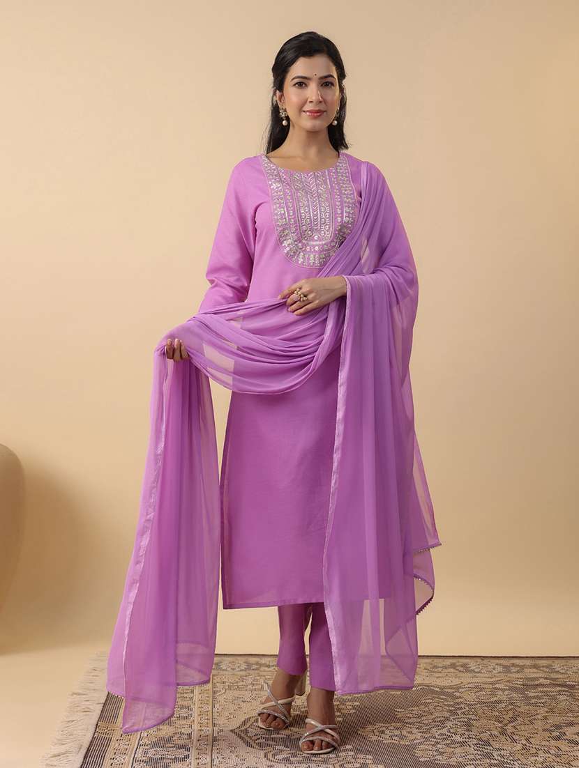 women three quarter sleeve kurta pant with dupatta set