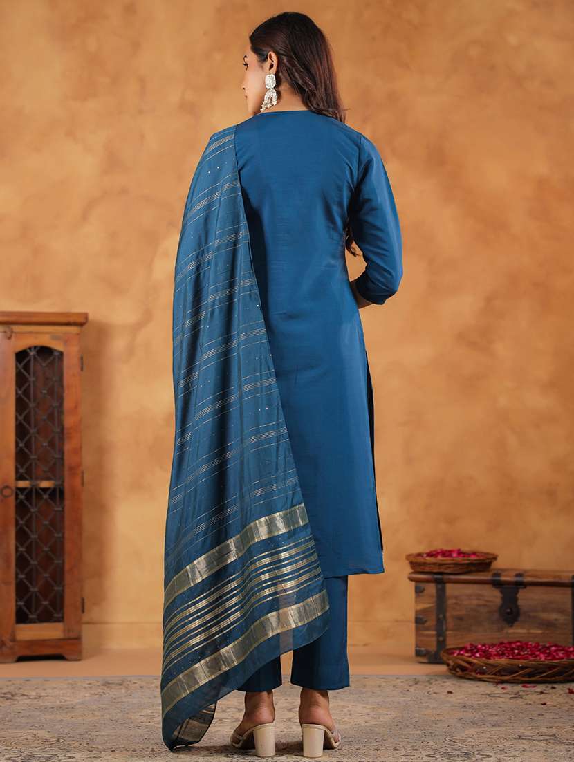 women three quarter sleeve kurta pant with dupatta set - 21709512 -  Standard Image - 2