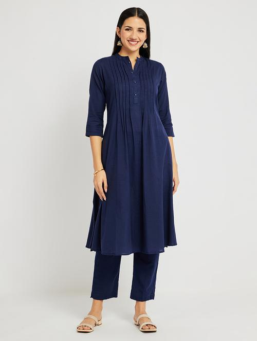 women solid three quarter sleeve a-line kurta - 21710389 - Standard Image - 0