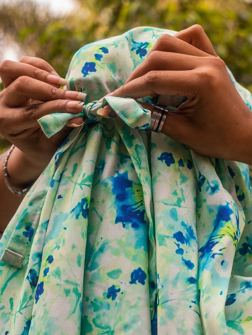 women printed cap scarf - 21710828 - Standard Image - 2