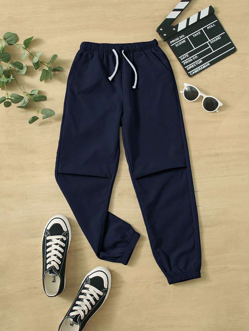 boys solid mid rise jogger