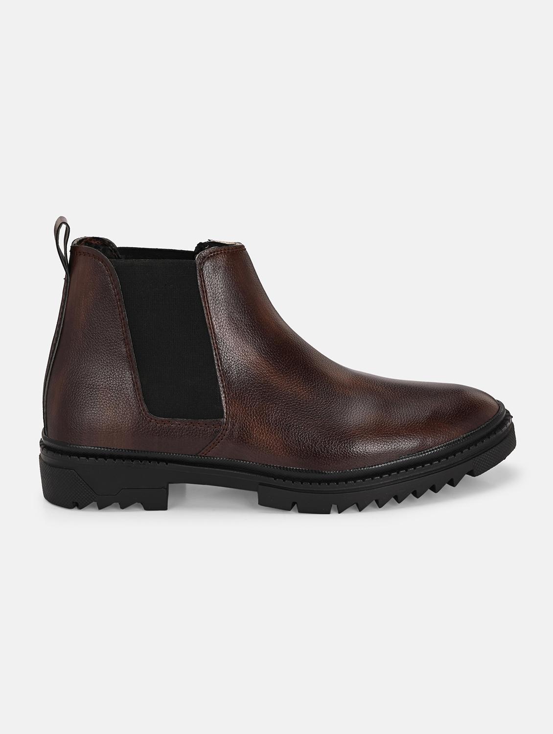 men slip on low ankle boots - 21710959 - Standard Image - 2