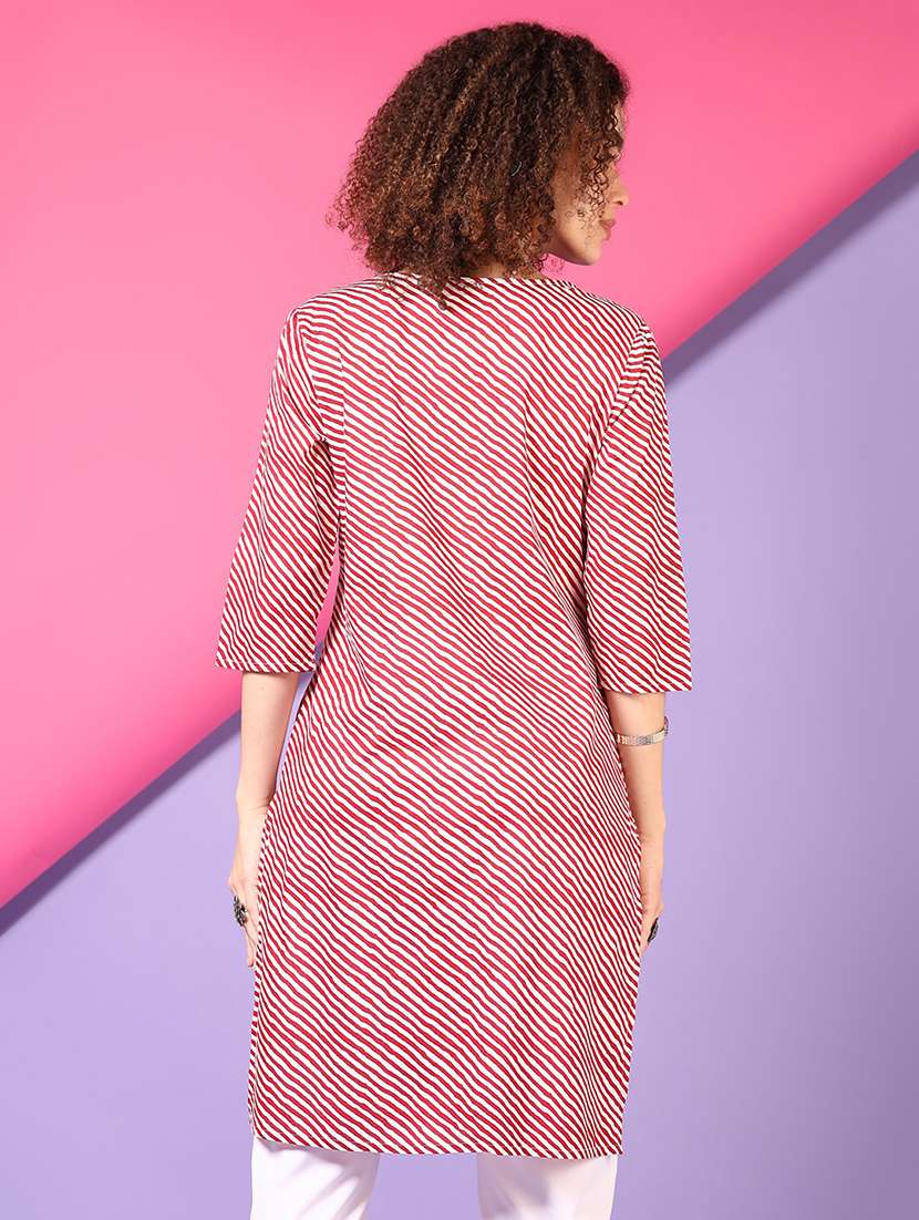 women striped three quarter sleeve straight kurta - 21711679 -  Standard Image - 2