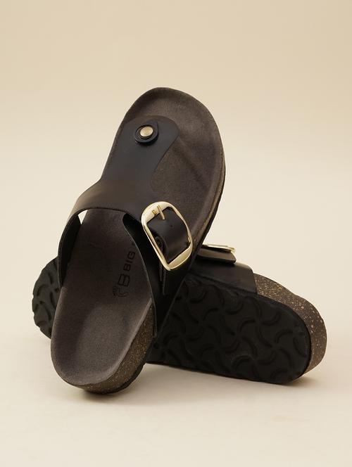 women toe separator sandal - 21711942 - Standard Image - 0