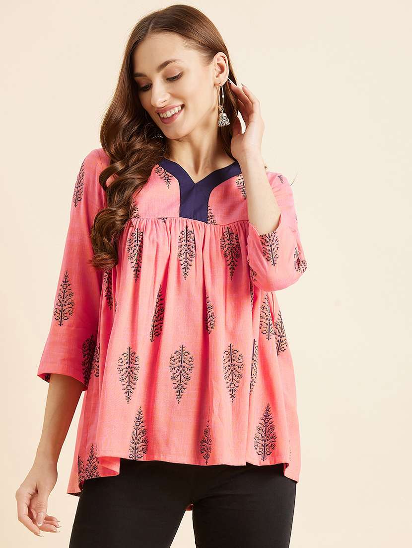 women peach printed v neck a-line kurti - 21715858 - Zoom Image - 0