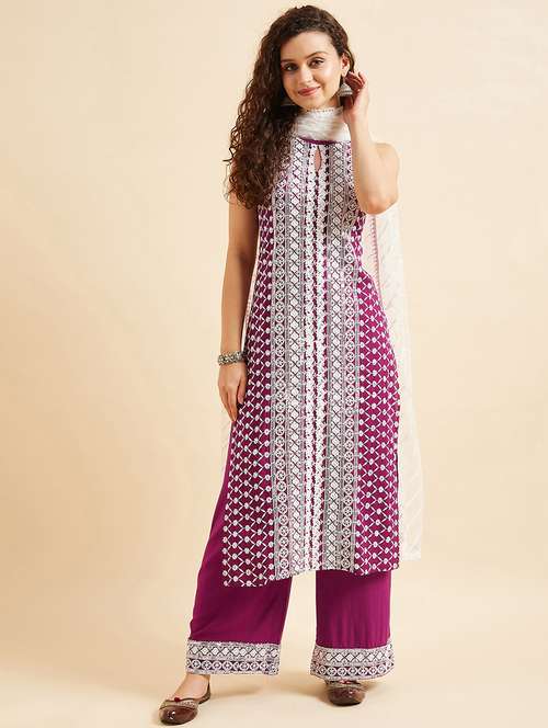 women embroidered sleeveless kurta palazzo with dupatta set 