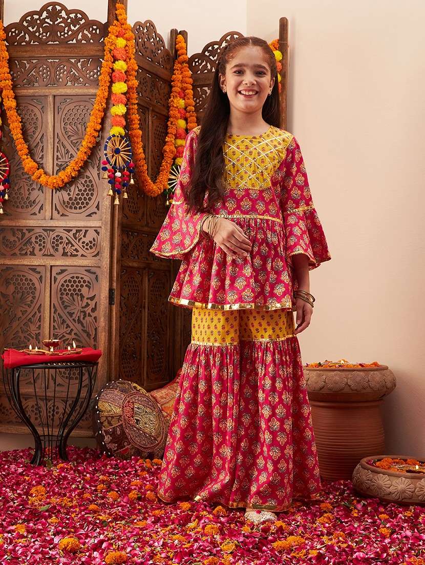 girls printed kurta sharara set