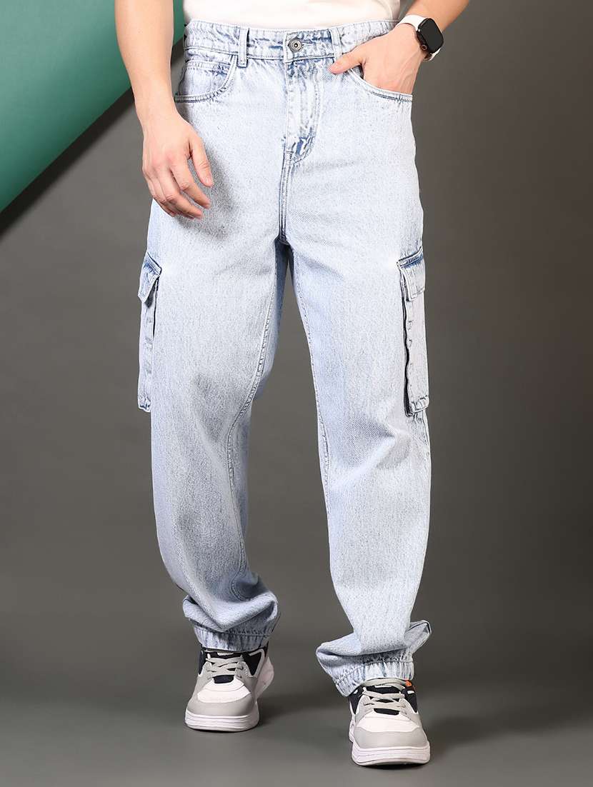 men solid mid rise denim cargo