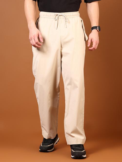 men solid mid rise relaxed fit chinos - 21716731 - Standard Image - 0