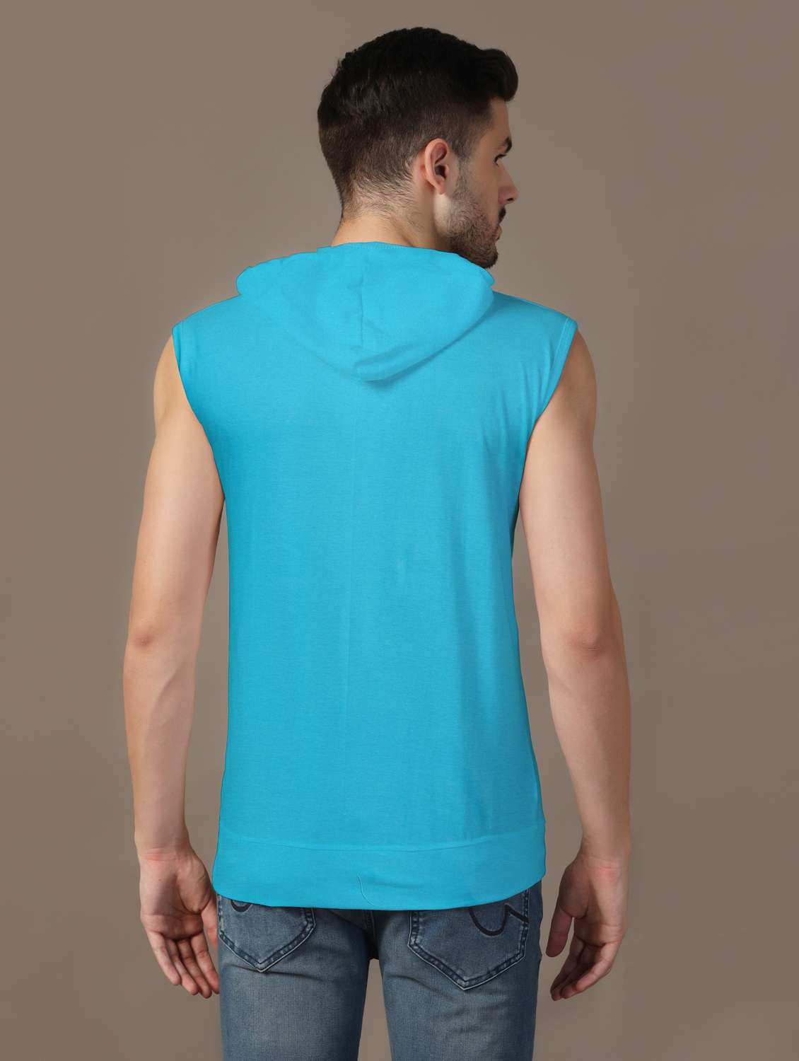 men sleeveless plain t-shirt - 21717480 -  Standard Image - 2