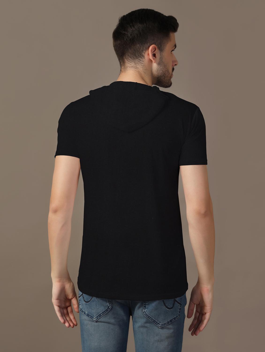 men hooded plain t-shirt - 21717545 - Standard Image - 2