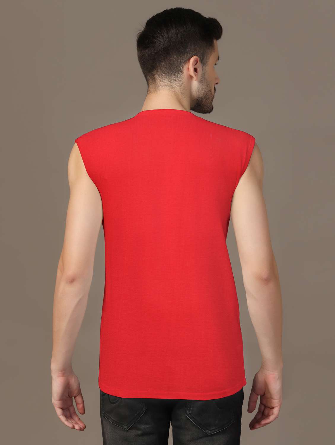 men sleeveless plain t-shirt - 21717601 - Standard Image - 2