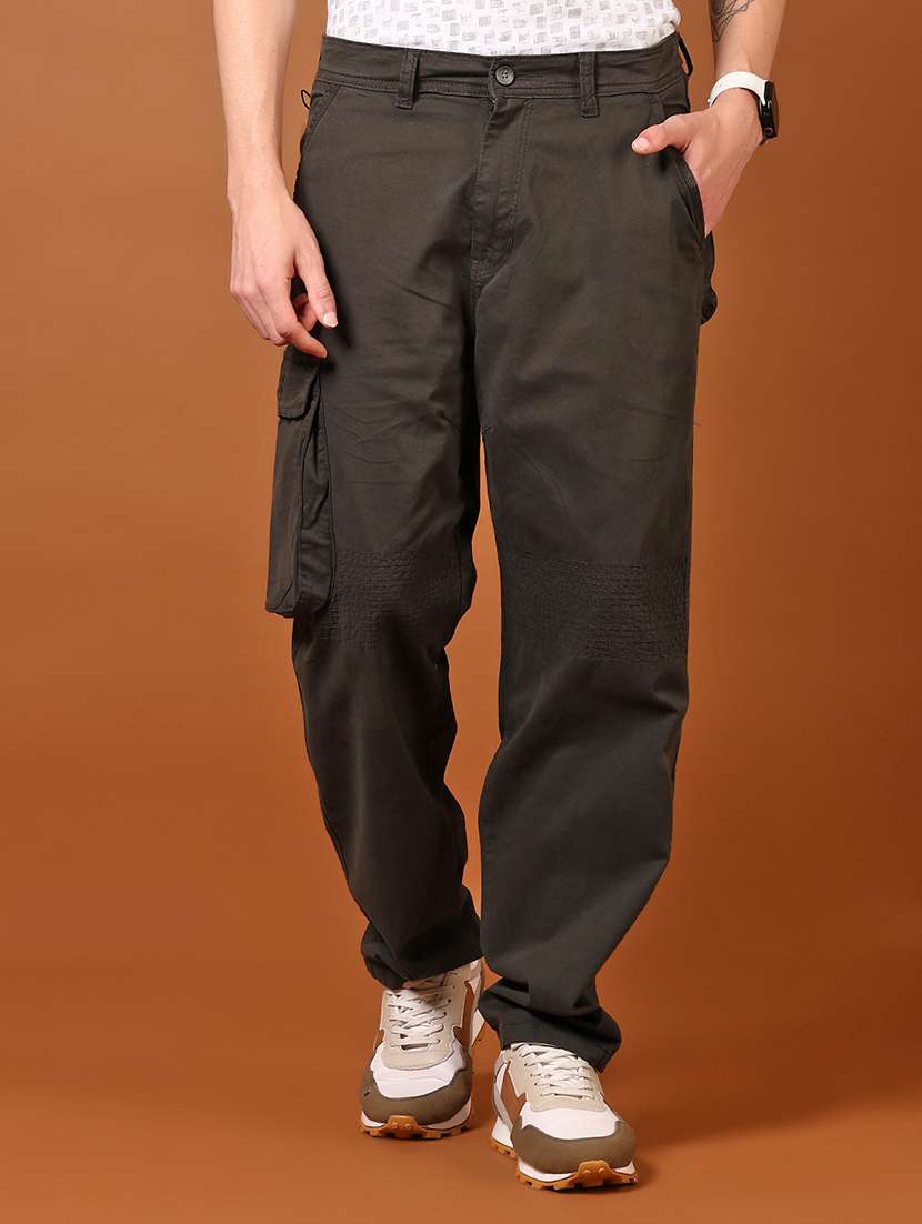 men solid mid rise cargo