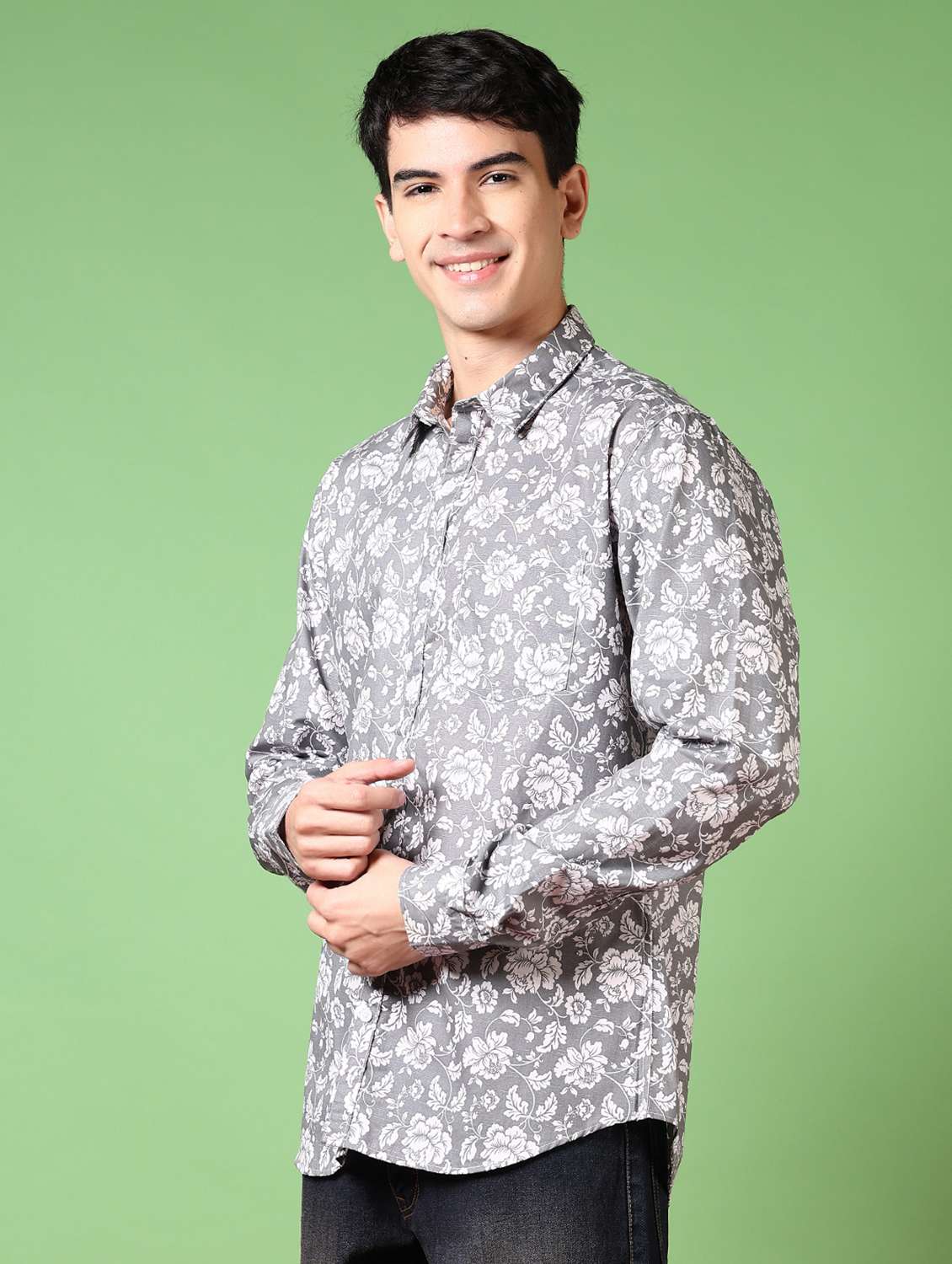 men floral printed long sleeve casual shirt - 21717854 -  Standard Image - 2