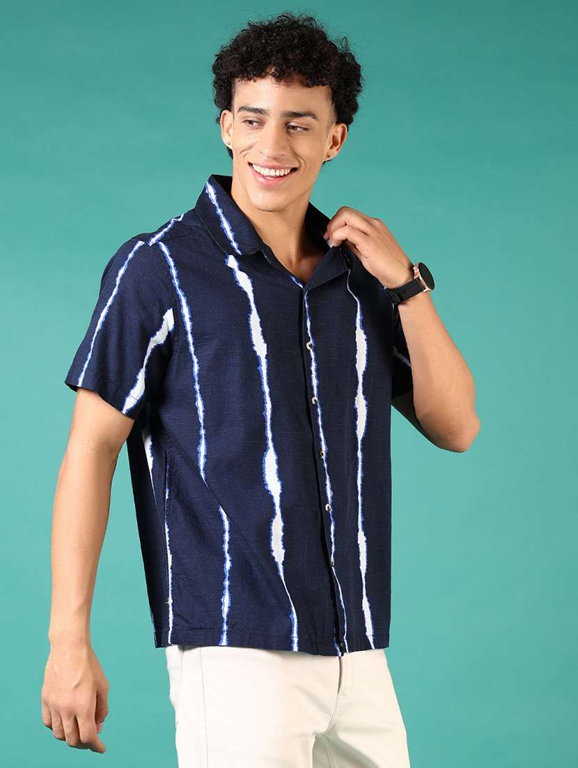 men striped short sleeve casual shirt - 21717944 -  Standard Image - 2