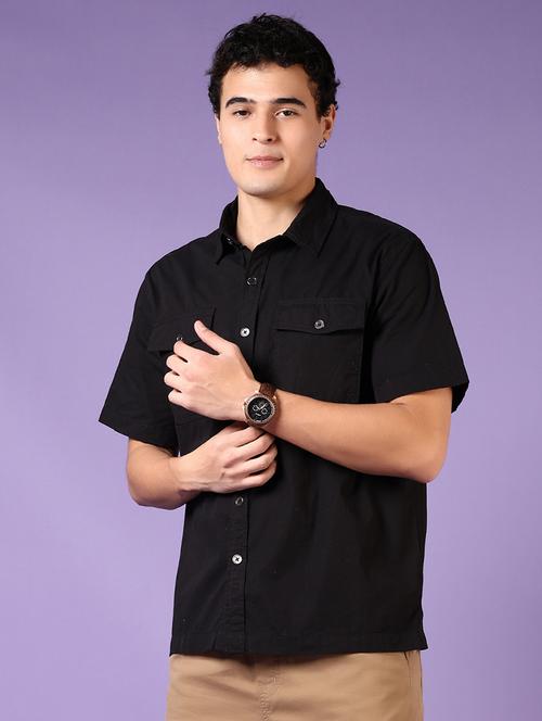 men short sleeves soid casual shirt - 21717950 -  Standard Image - 0