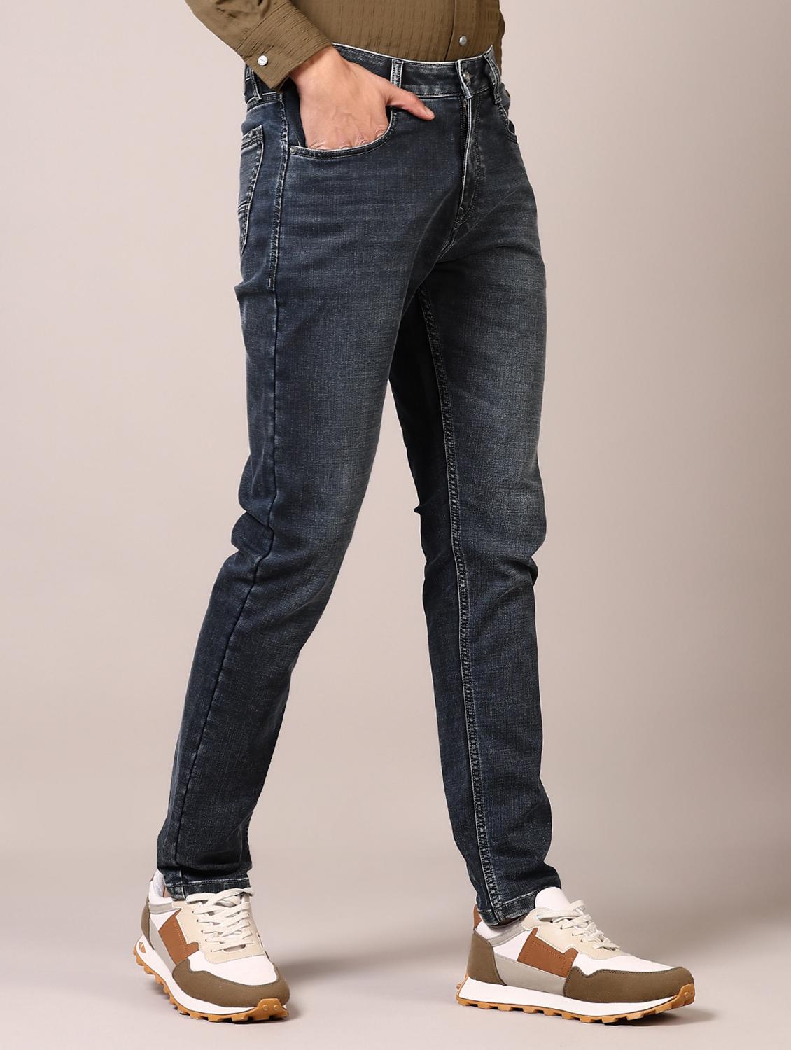 men washed mid rise jeans - 21718004 - Standard Image - 2