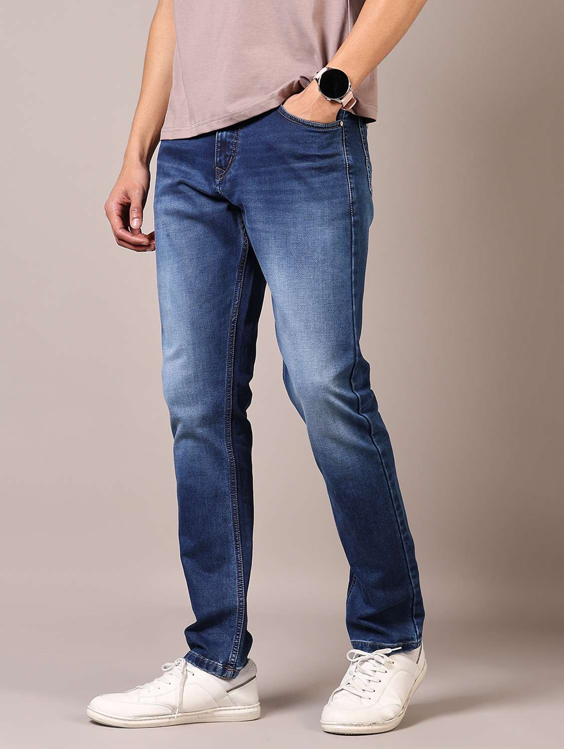 men washed mid rise jeans - 21718019 -  Standard Image - 2