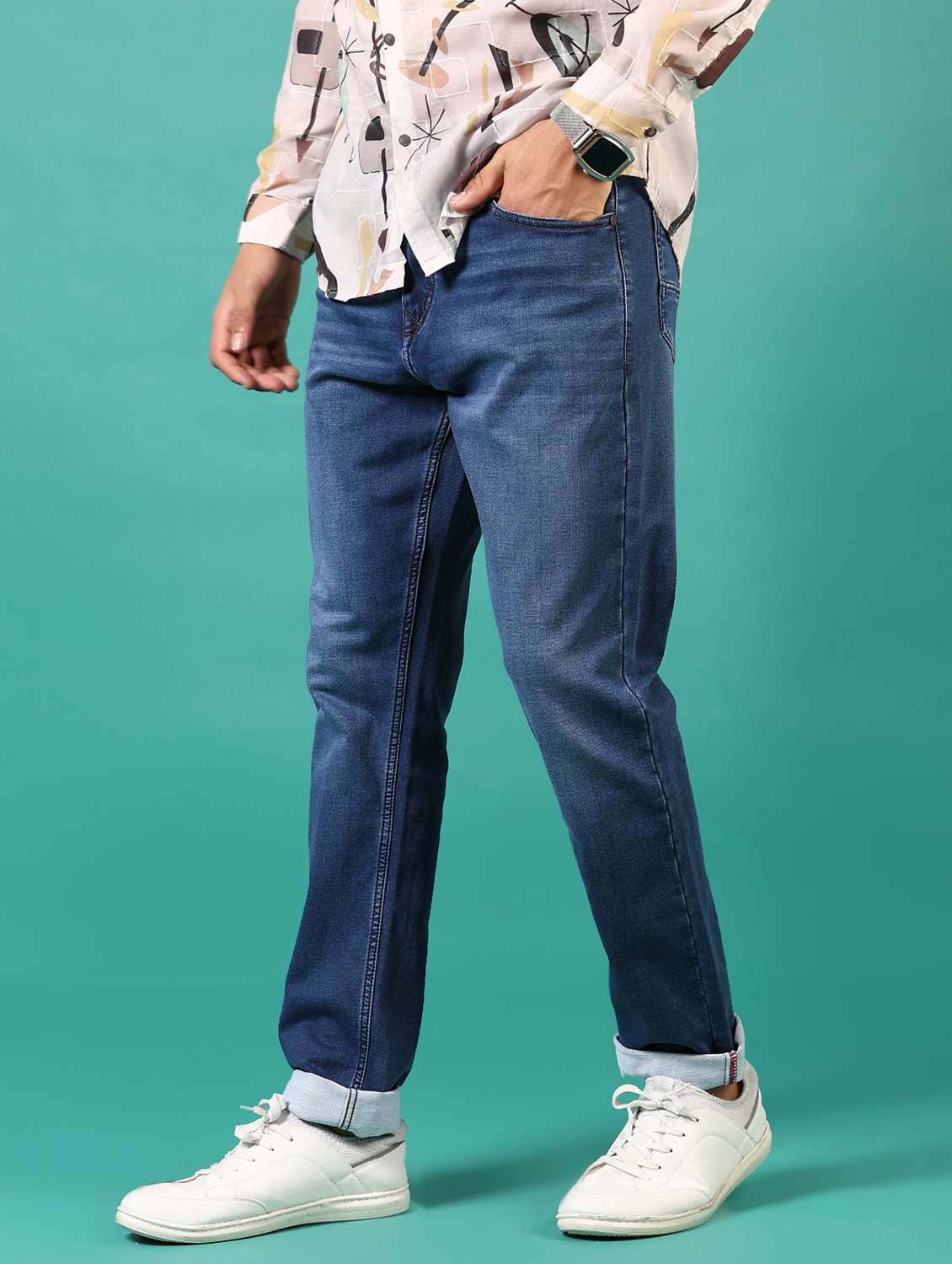 men washed mid rise jeans - 21718055 -  Standard Image - 2