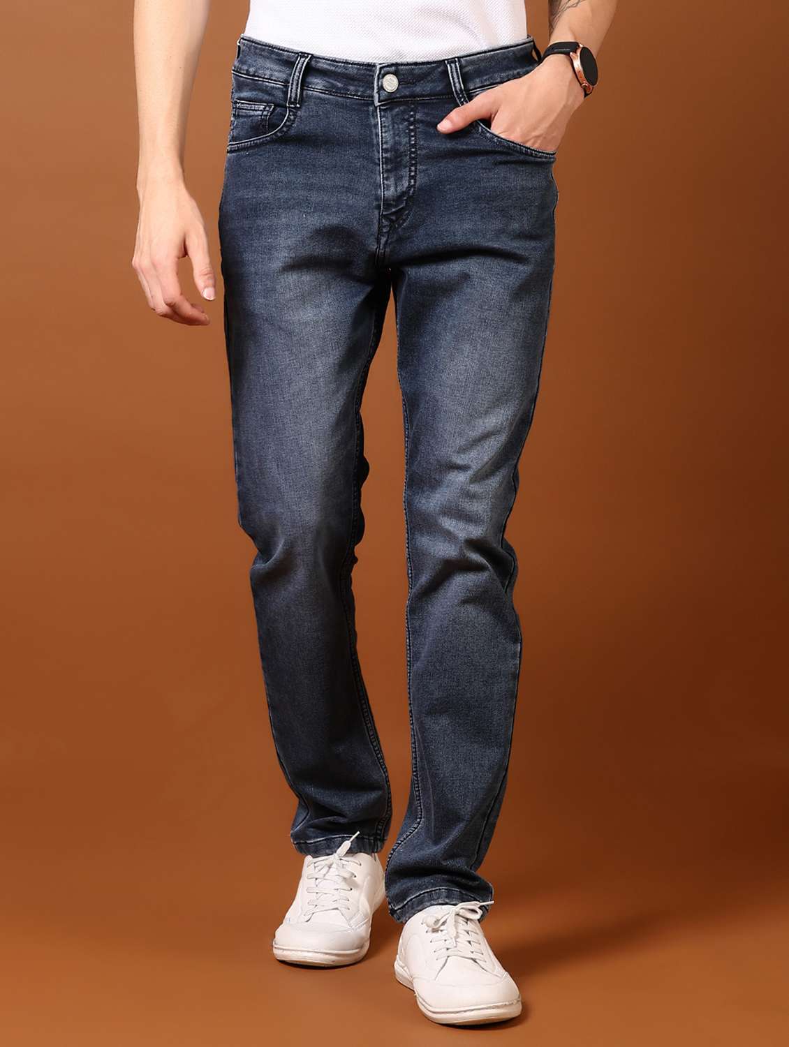 men washed mid rise jeans
