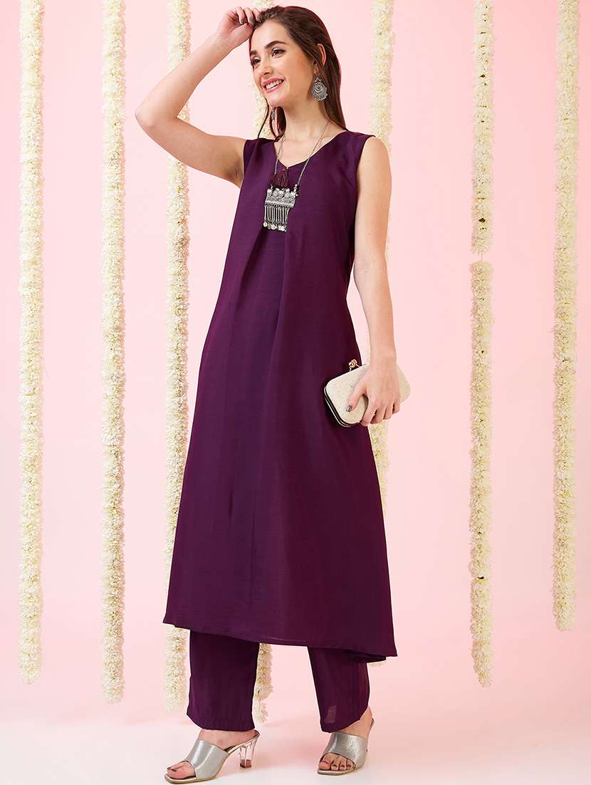 globus women purple v-neck tassel detail a-line kurta & straight pant fusion sets 