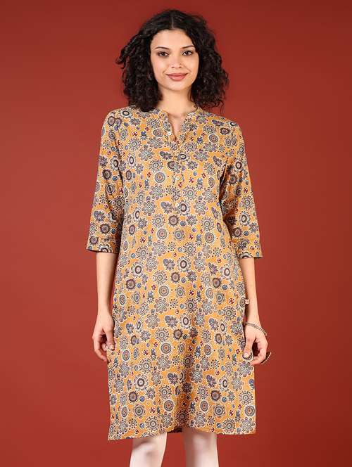 women three quarter sleeves straight kurta - 21718388 -  Standard Image - 0