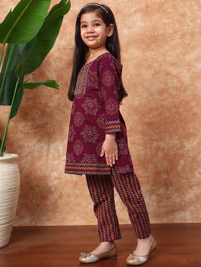 girls printed cotton kurta pant set - 21719859 - Standard Image - 2
