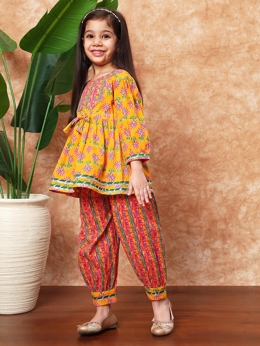 girls printed cotton kurta salwar set - 21719871 - Standard Image - 2
