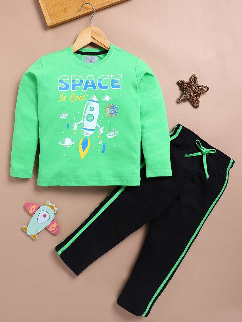 boys printed t-shirt & pajama 