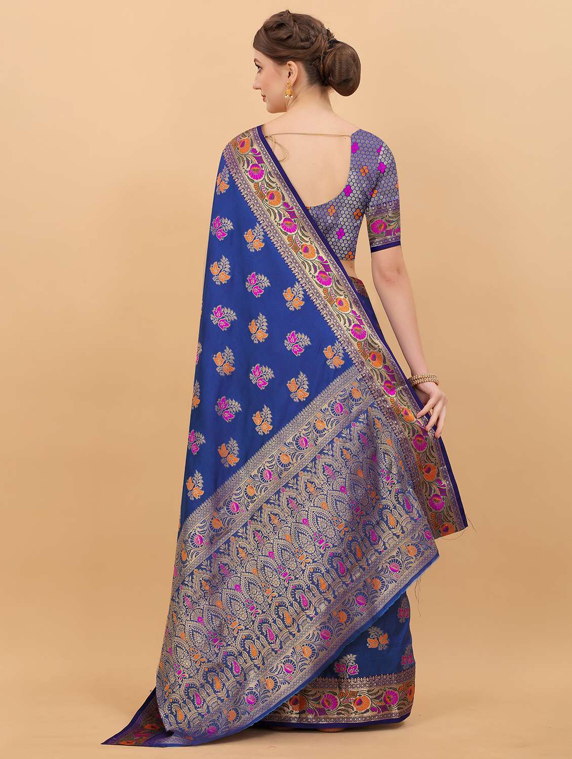 women self design zari work kanjivaram saree with blouse - 21720686 - Standard Image - 2