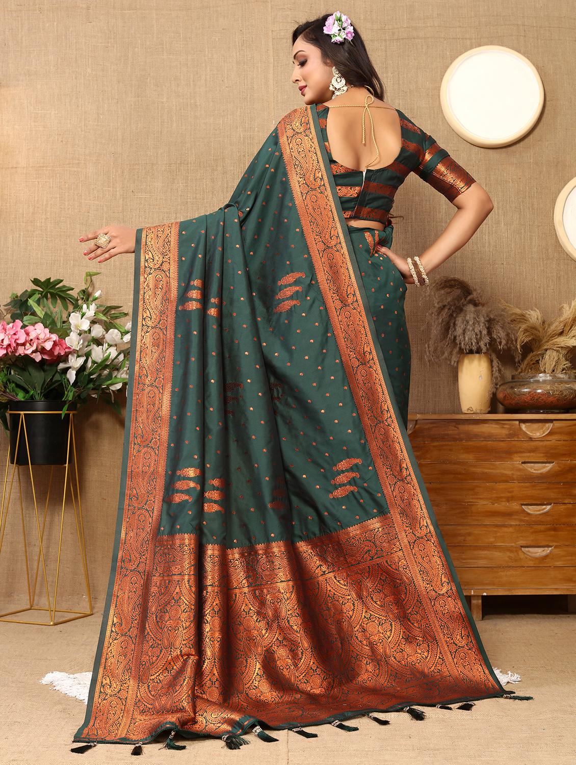women self design banarasi saree with blouse - 21720721 - Standard Image - 2