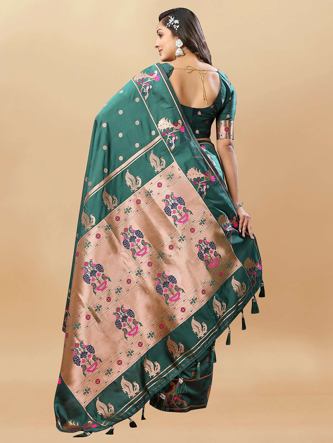 women self design banarasi silk saree with blouse - 21720764 -  Standard Image - 2