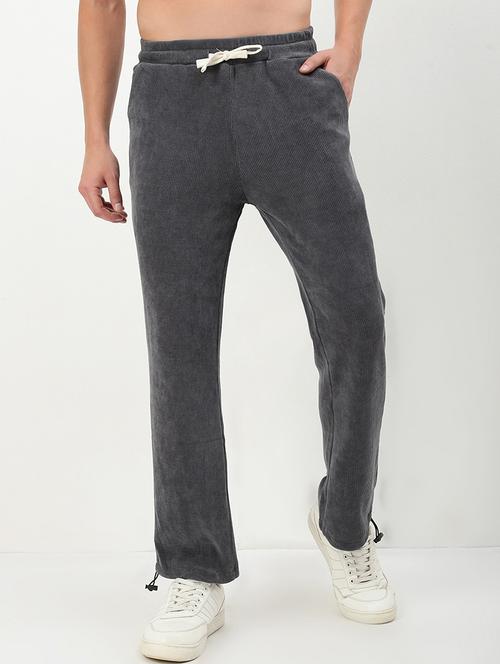men low rise solid ankle length track pant - 21720919 -  Standard Image - 0