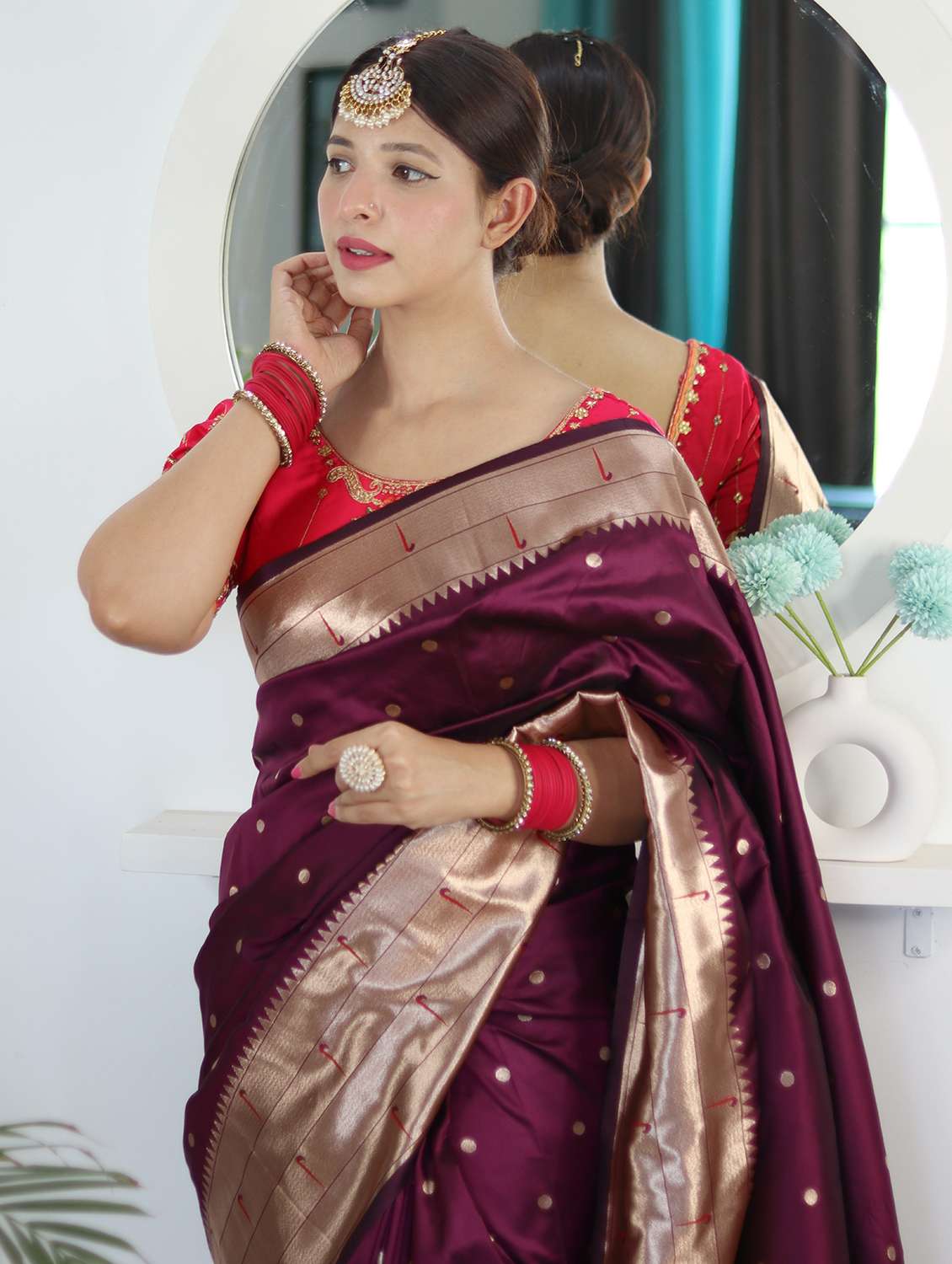 women self design banarasi silk saree with blouse - 21720935 - Standard Image - 2