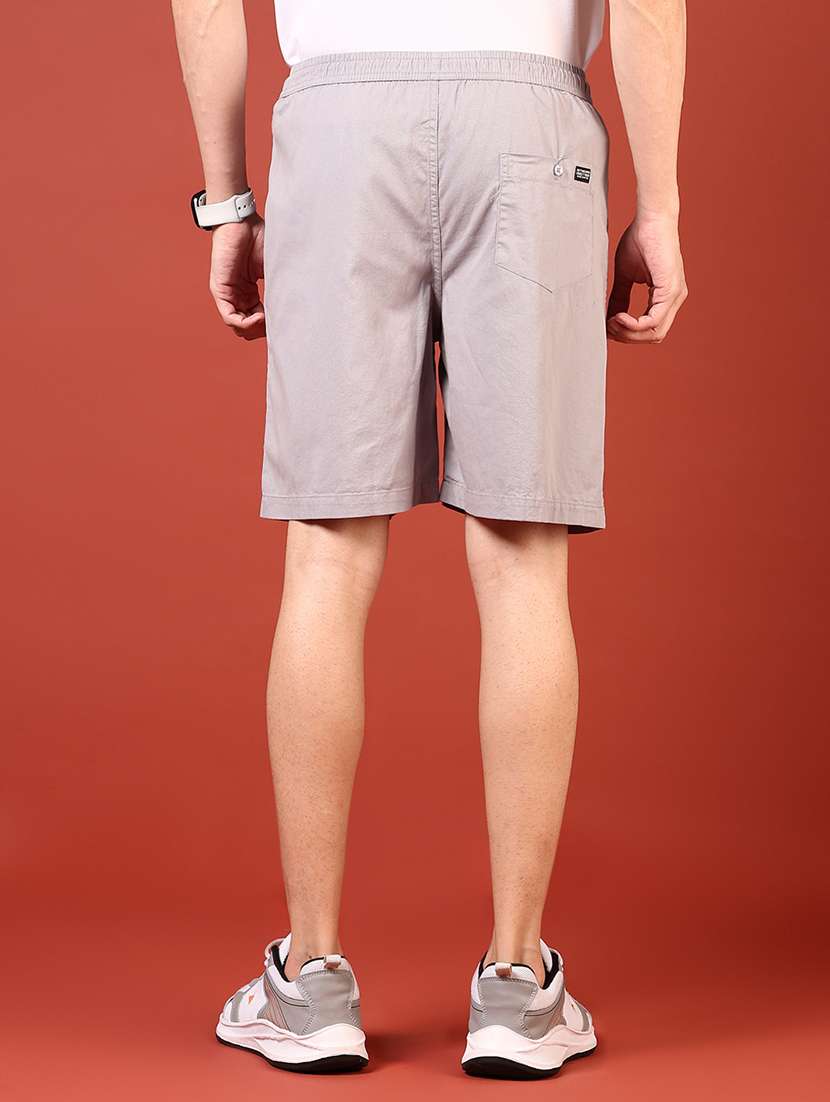 men placement print mid rise regular fit shorts - 21721006 - Standard Image - 2